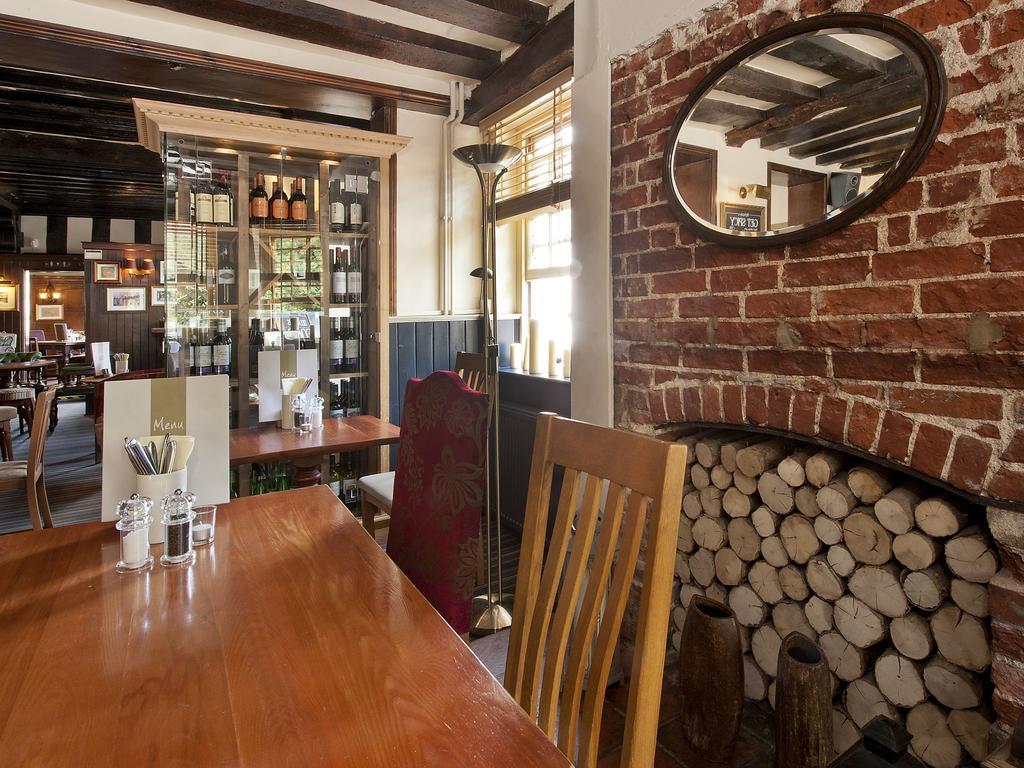 The Fox By Greene King Inns Bury St. Edmunds Екстер'єр фото